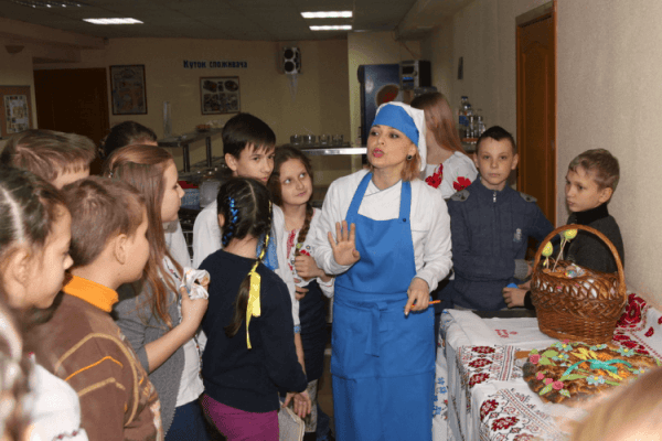 Майбутні фахівці готельно-ресторанної справи готуються в Східноєвропейському університеті
