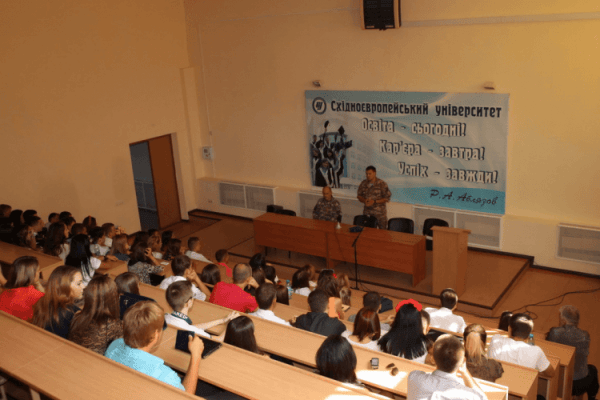 Учасники АТО провели «лекцію миру» для студентів