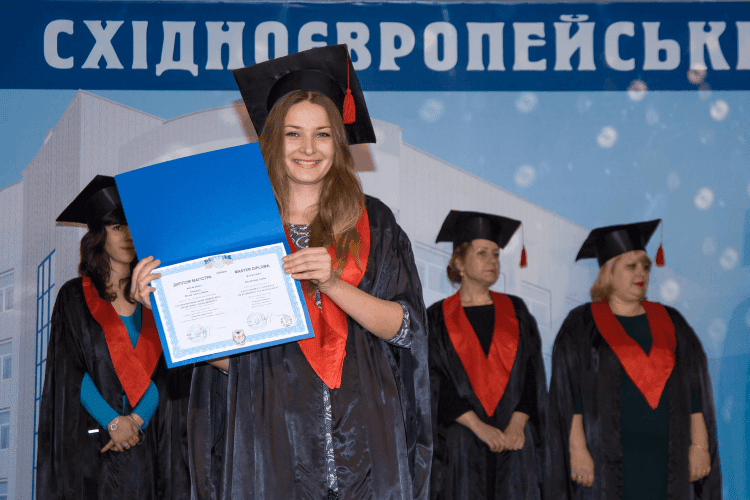У Східноєвропейському університеті відбувся випуск магістрів