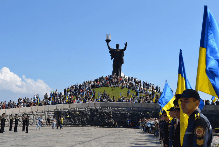Східноєвропейський університет вшанував пам’ять загиблих у Другій світовій війні