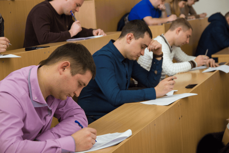 Державні виконавці управління державної виконавчої служби складали апробаційні тести в СУЕМ