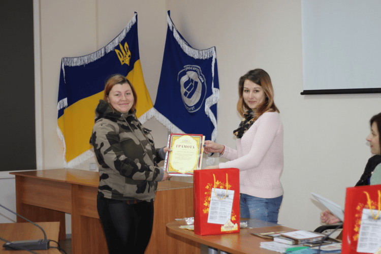 Студенти спеціальності «Облік і оподаткування» відзначені грамотами від газети «все про бухгалтерський облік»
