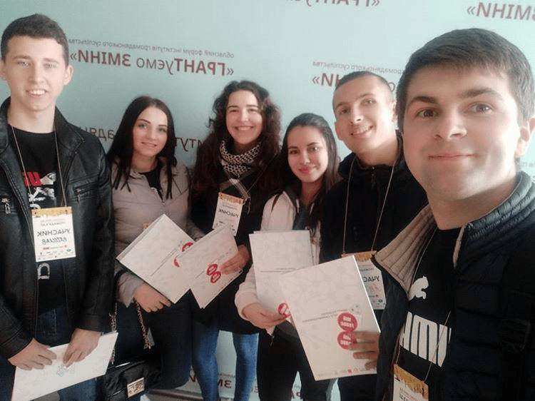 Маркетологи взяли участь у регіональному форумі інститутів громадянського суспільства