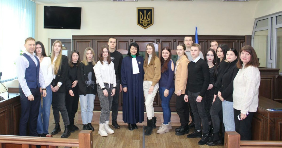Студенти-правники відвідали Придніпровський районний суд м. Черкаси
