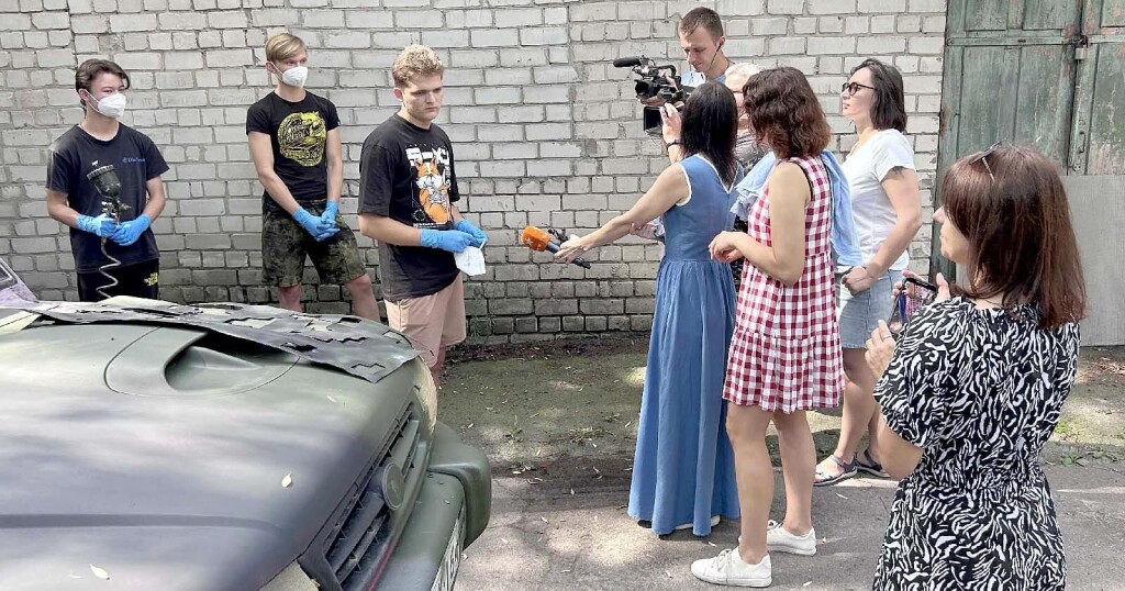 Загальнонаціональні телеканали записали репортаж про студентів ФК СУРА